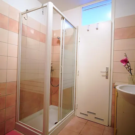 Nada 5 - Apartman S Pogledom Na More *