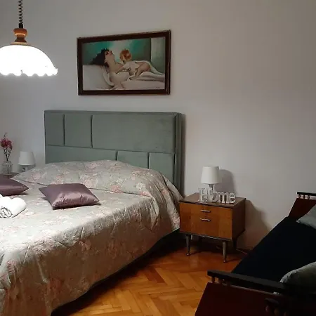 Nada 5 - Apartman S Pogledom Na More Apartamento
